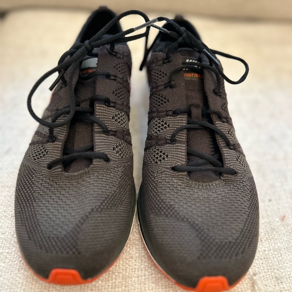 Nike Flyknit Trainer Sz 11.5 Dark Green Size 10.5 - Picture 8 of 8